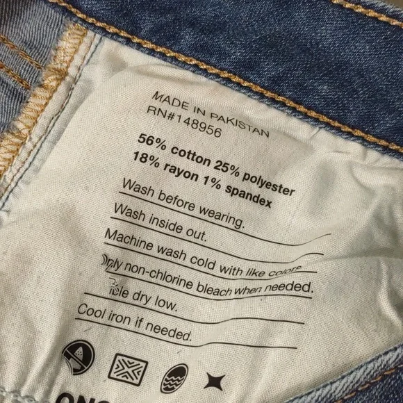 2 Pairs Sonoma Curvy Straight High Waist Jeans Size 12 - Picture 4 of 4